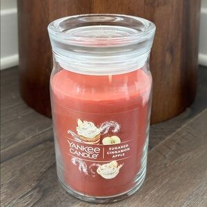 Yankee Candle Sugared Cinnamon Apple,fruity fragrance,vanilla,nutmeg,Autumn,Fall